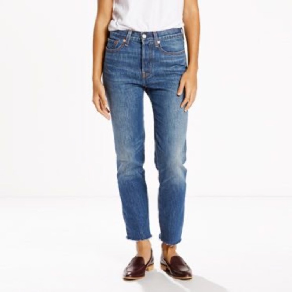 SALE Levi’s wedgie jeans sz31